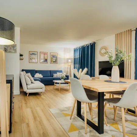 Appartamento Myjolieparishome - King Size Bed, Ac Living Room, Balcony