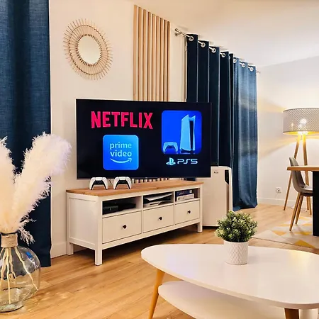 Myjolieparishome - King Size Bed, Ac Living Room, Balcony Paris
