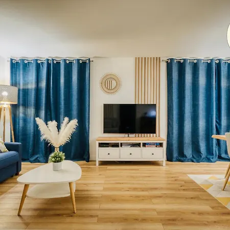 Myjolieparishome - King Size Beds, 2 Bathrooms, Free Parking Апартаменты *