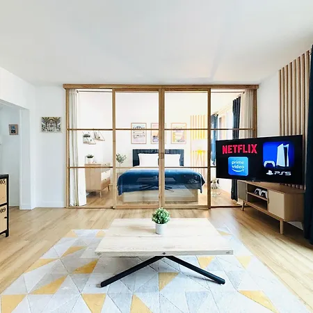 Myjolieparishome - King Size Beds, 2 Bathrooms, Free Parking Апартаменты *