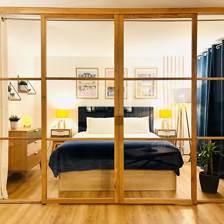 Myjolieparishome - King Size Beds, 2 Bathrooms, Free Parking Διαμέρισμα