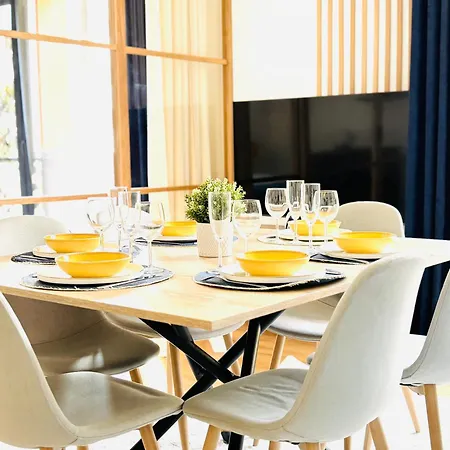 Myjolieparishome - King Size Beds, 2 Bathrooms, Free Parking Appartement Parijs