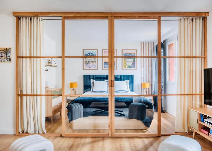 Myjolieparishome - King Size Beds, 2 Bathrooms, Free Parking Parijs